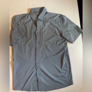 Under Armour Fishing Shirt - Green, Medium